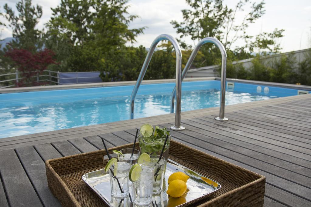 Pavi Apts Ljubljana - Private Rooftop Swimming Pool Bilik gambar